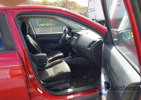 2017 Mitsubishi Outlander Sport 2.0 Le z USA, uszkodzony, nr VIN JA4AR3AU5HZ067563